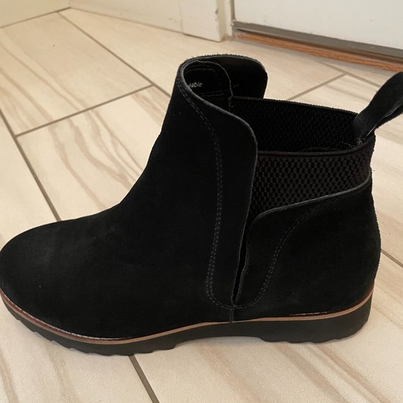 BLONDO Waterproof Bootie Black Suede - Picture 9 of 11